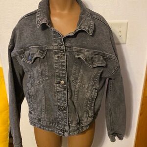 Grey Wild Fabel Cropped Denim Trucker Jacket Size M